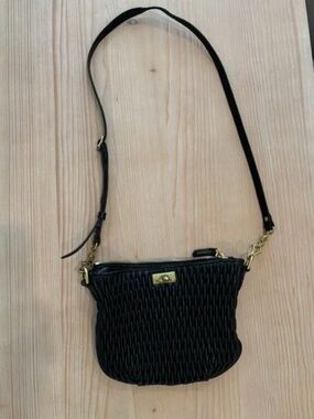 J Crew Women's Baby Brompton Quilted Leather Hobo Shape Crossbody Bag Black